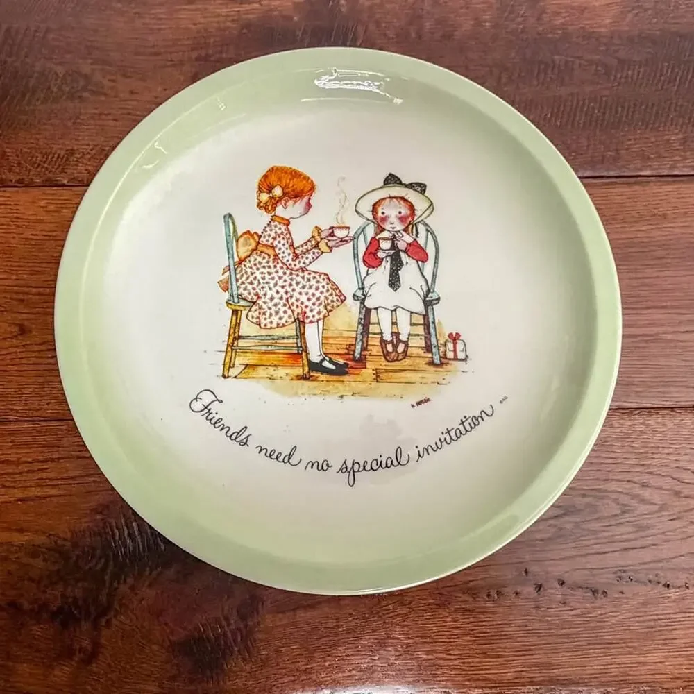Vintage Holly Hobbie Style Friendship Plate “Friends Need No Special Invitation”